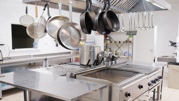 Types of Commercial Cooking Equipment