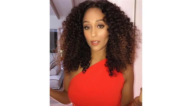 Top 7 brands dealing with curly extension human hair